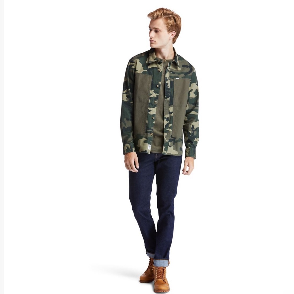 TIMBERLAND MEN'S MIXEDMEDIA CAMO UTILITY OVERSHIRT - Picture 3 of 6